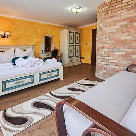 Szent Kristof Vendeghaz Bed & Breakfast Zamárdi